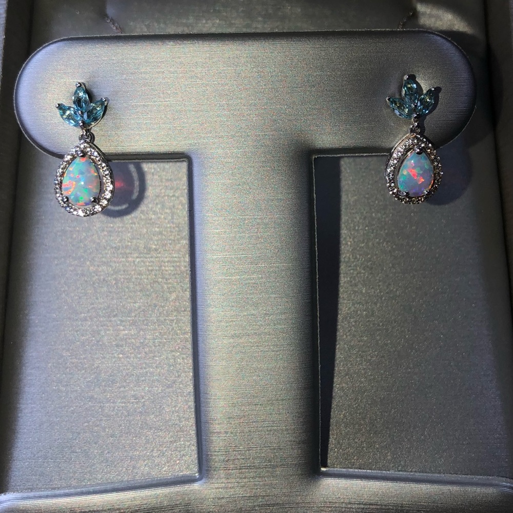BRAND NEW FROM ZALES opal jewelry set